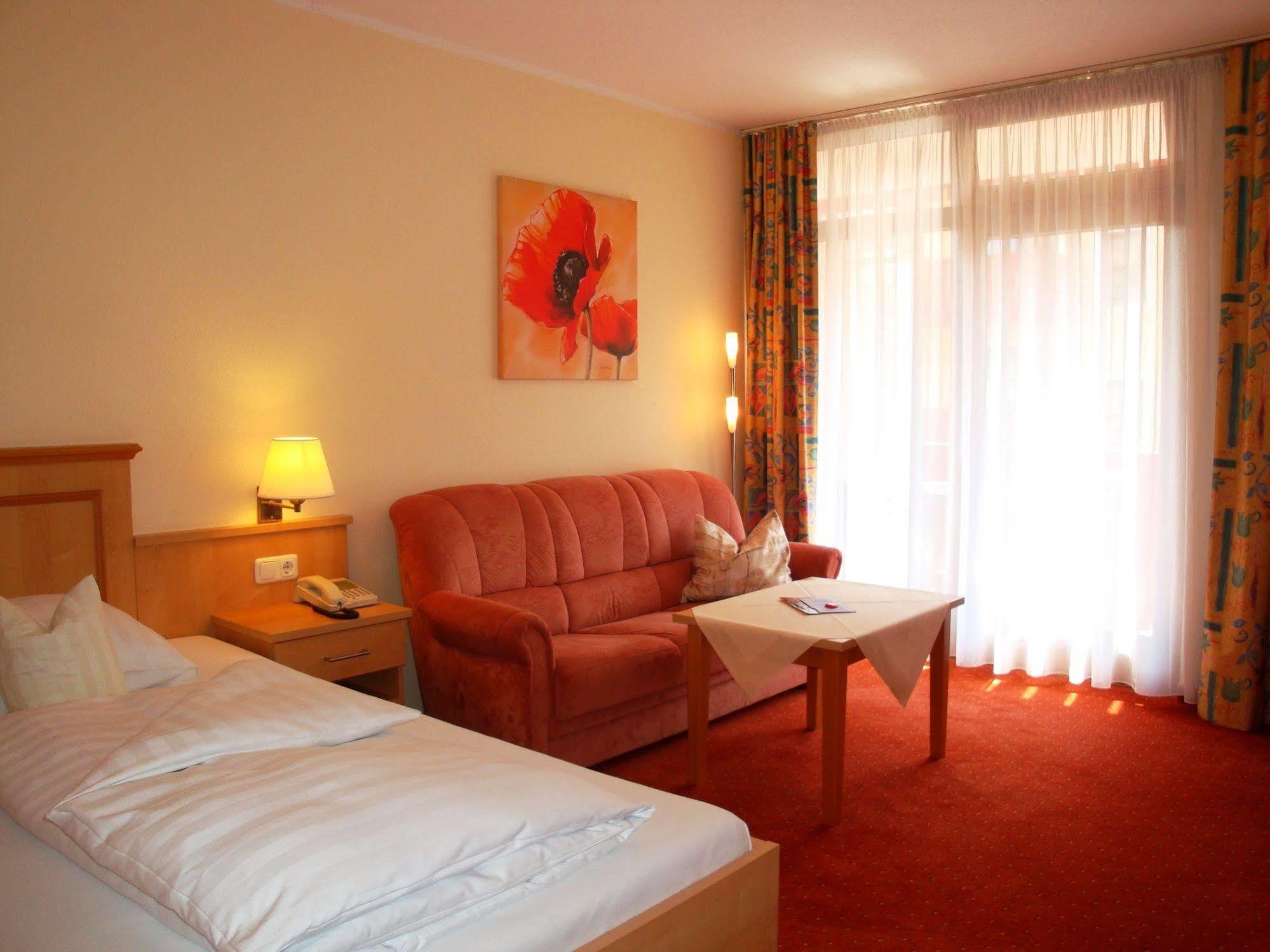 Apparthotel Minerva Diana Octavia Bad Goegging Exterior photo
